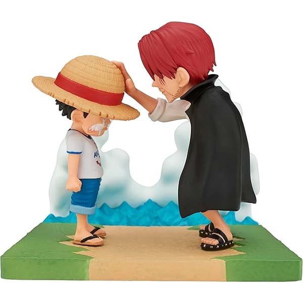 Figura Shanks dándole el sombrero de paja a Luffy